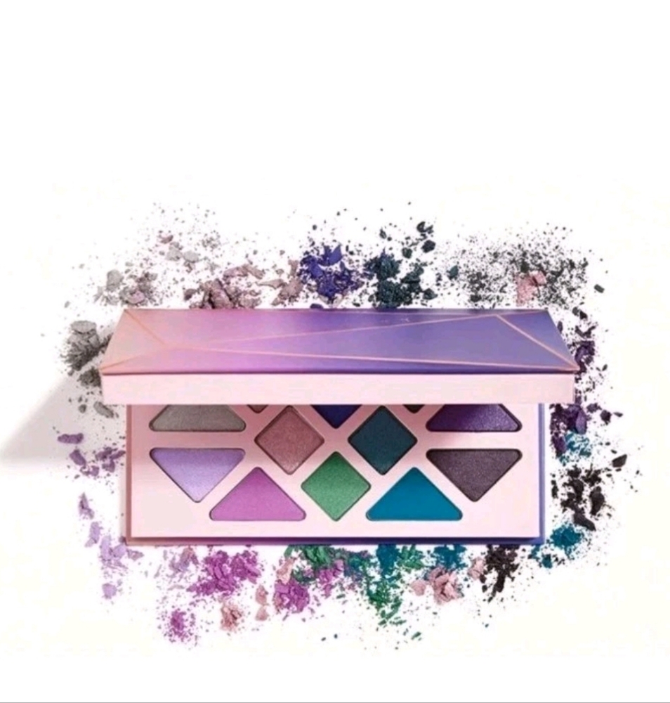 ATHR Beauty Moonlight Crystal Palette